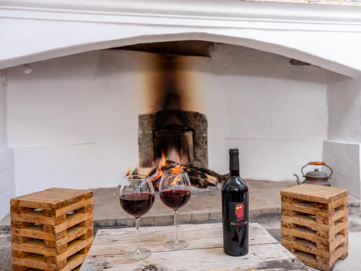 Binzas Betzas Agriturismo Sedilo エクステリア 写真