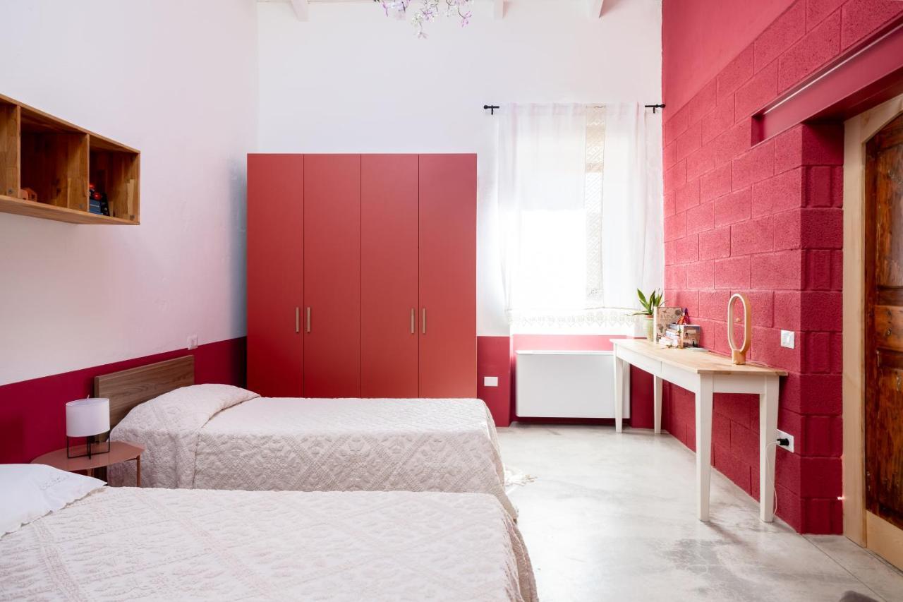 Binzas Betzas Agriturismo Sedilo エクステリア 写真