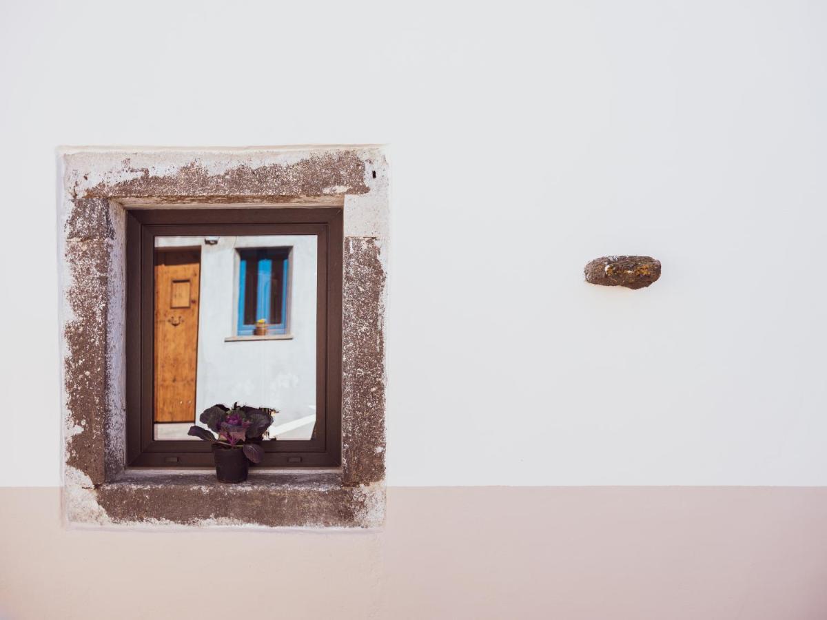 Binzas Betzas Agriturismo Sedilo エクステリア 写真