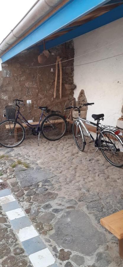 Binzas Betzas Agriturismo Sedilo エクステリア 写真
